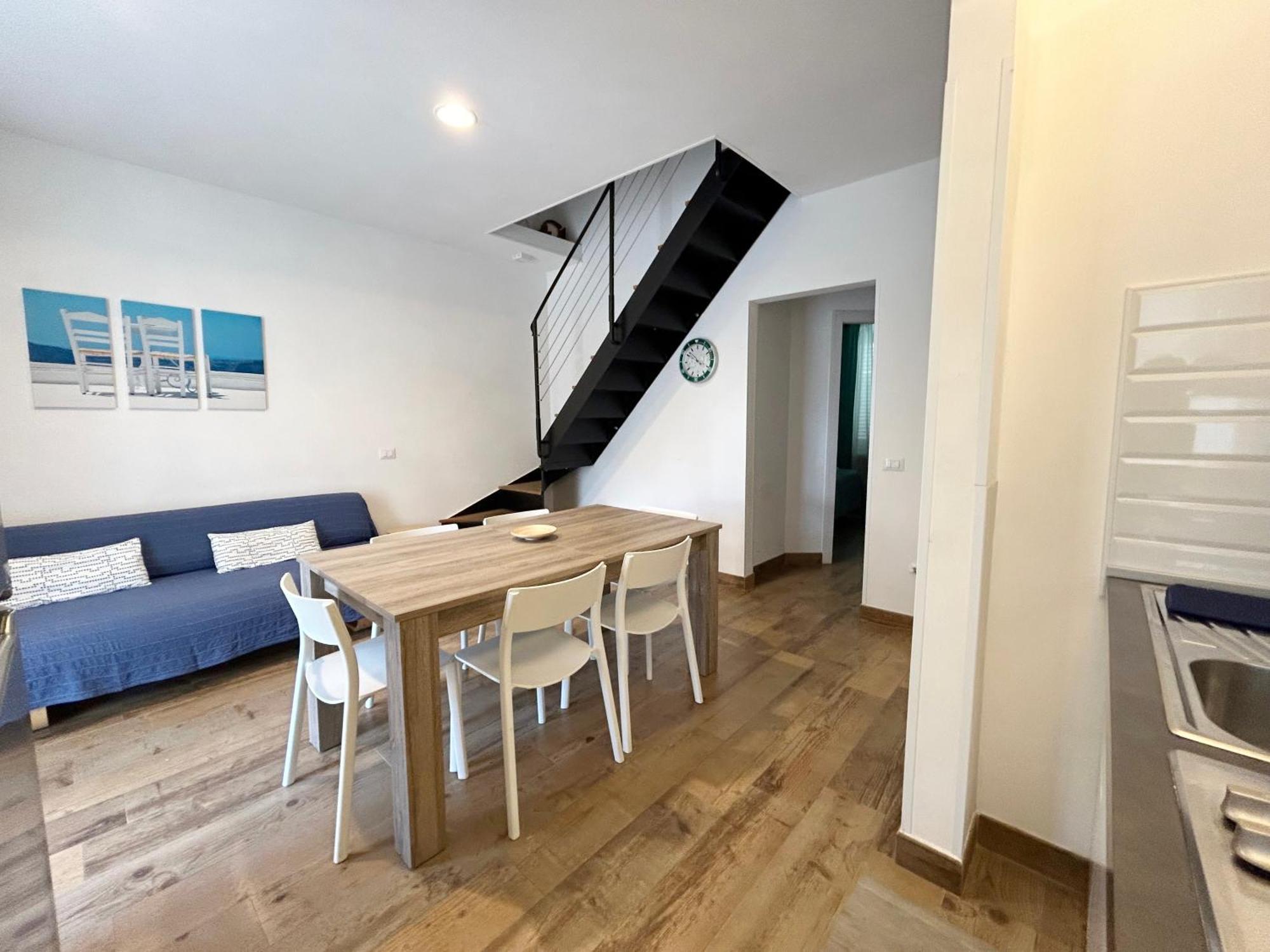 La Casa Di Rosi Al Mare Apartment Vada Luaran gambar