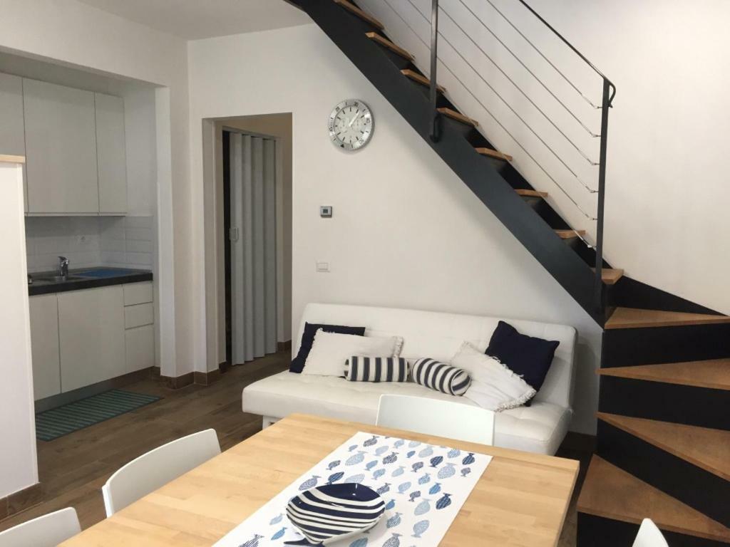 La Casa Di Rosi Al Mare Apartment Vada Luaran gambar
