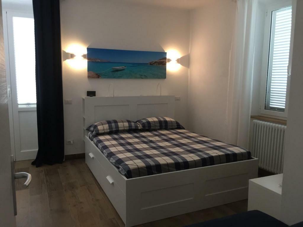 La Casa Di Rosi Al Mare Apartment Vada Luaran gambar
