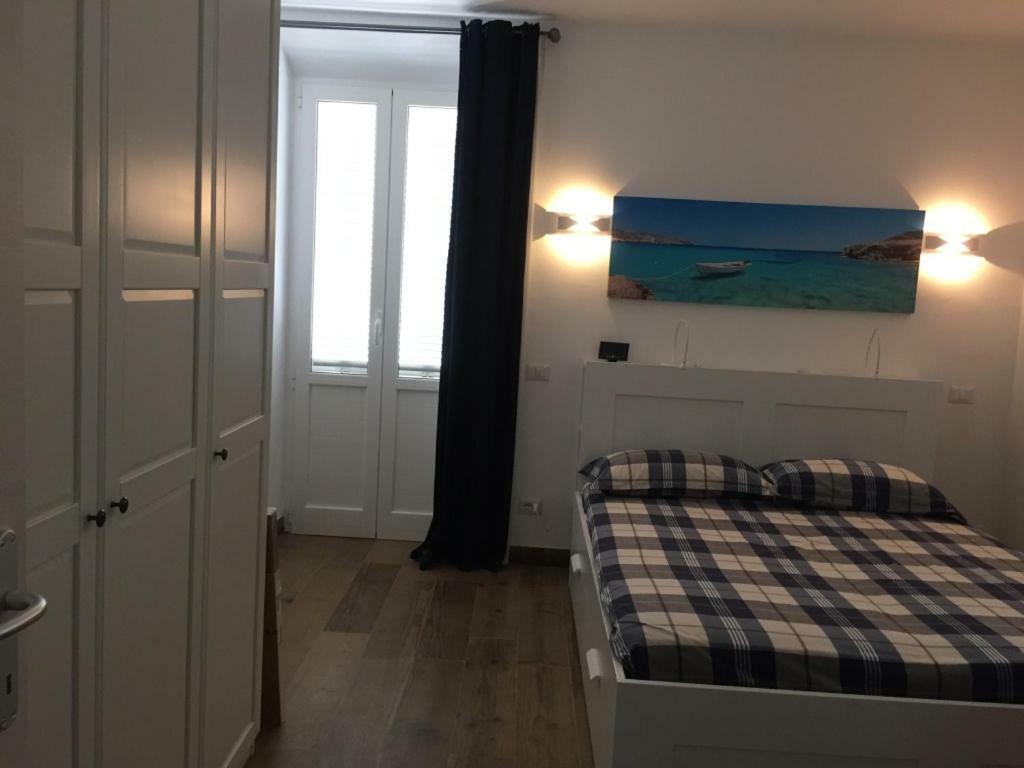 La Casa Di Rosi Al Mare Apartment Vada Luaran gambar